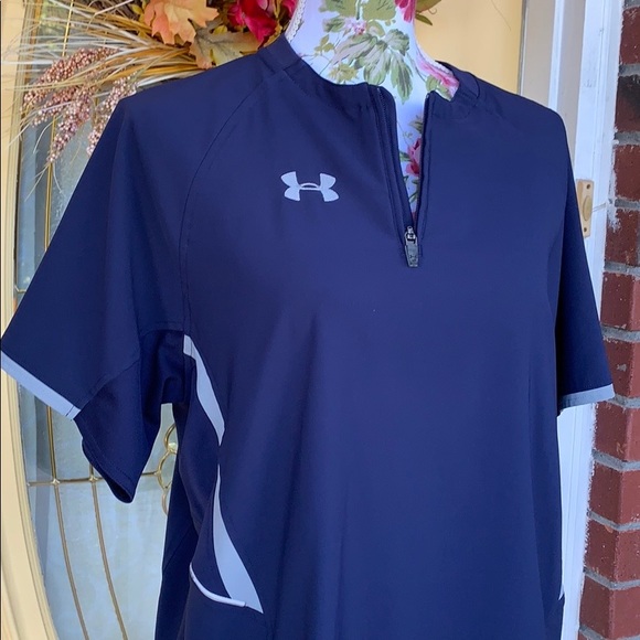 Under Armour Tee - Picture 2 of 8